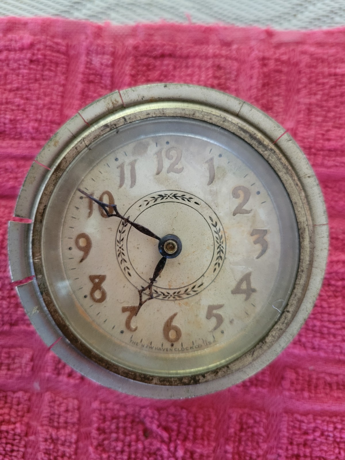 Vintage New Haven Clock Co. Windup Clock with Beveled Glass For Vintage Cars Vintage New Haven Clock Co. Windup Clock with Beveled Glass For Vintage Cars