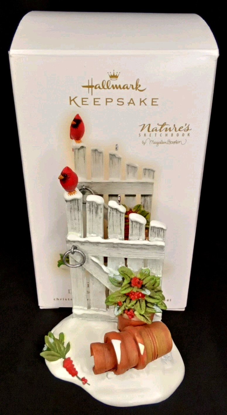 Hallmark Winter's Wonders Christmas Ornament With Original Box New Arrival Hallmark Winter's Wonders Christmas Ornament With Original Box New Arrival