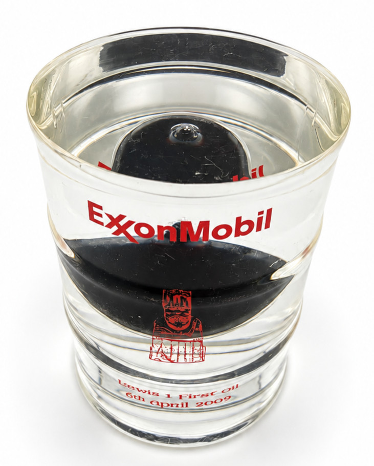 Lewis North Sea First Oil 2009 Barrel Paperweight Genuine Drop Crude ExxonMobil