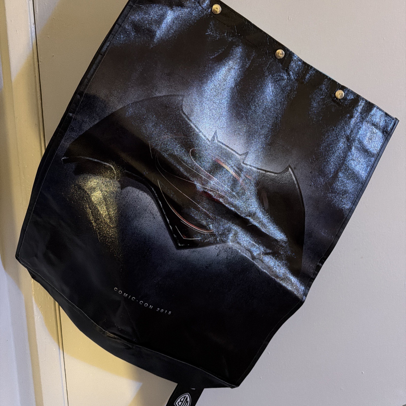2015 SAN DIEGO COMIC-CON Exclusive WB SWAG Bag BATMAN vs SUPERMAN DC 2015 SAN DIEGO COMIC-CON Exclusive WB SWAG Bag BATMAN vs SUPERMAN DC