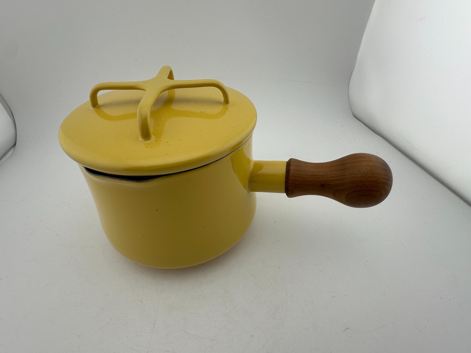 Dansk Kobenstyle Yellow Enamel Saucepan with Lid Wood Handle JHQ Dansk Kobenstyle Yellow Enamel Saucepan with Lid Wood Handle JHQ