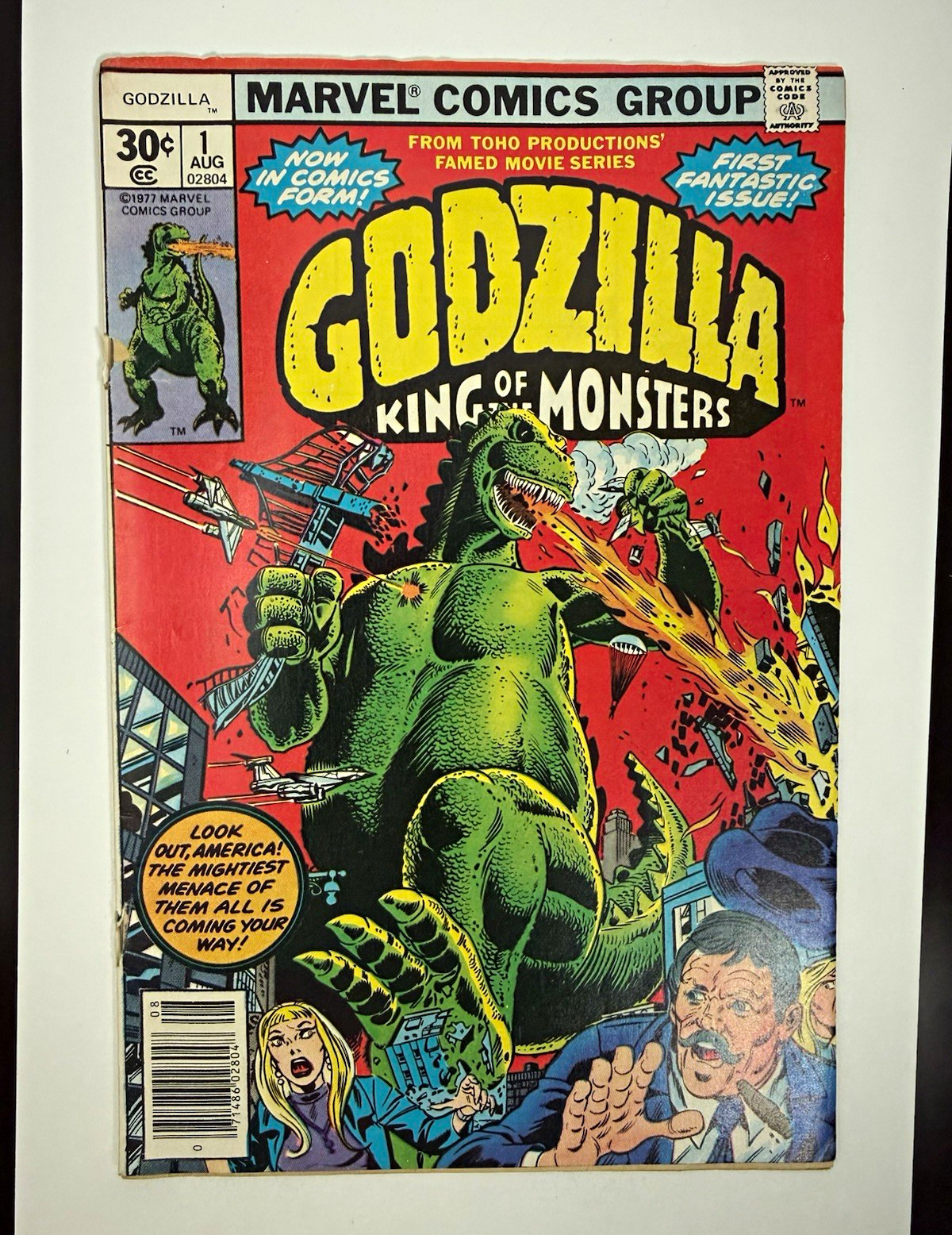 Godzilla #1 1977 Marvel King of the Monsters Original 30 Cent First Issue Godzilla #1 1977 Marvel King of the Monsters Original 30 Cent First Issue