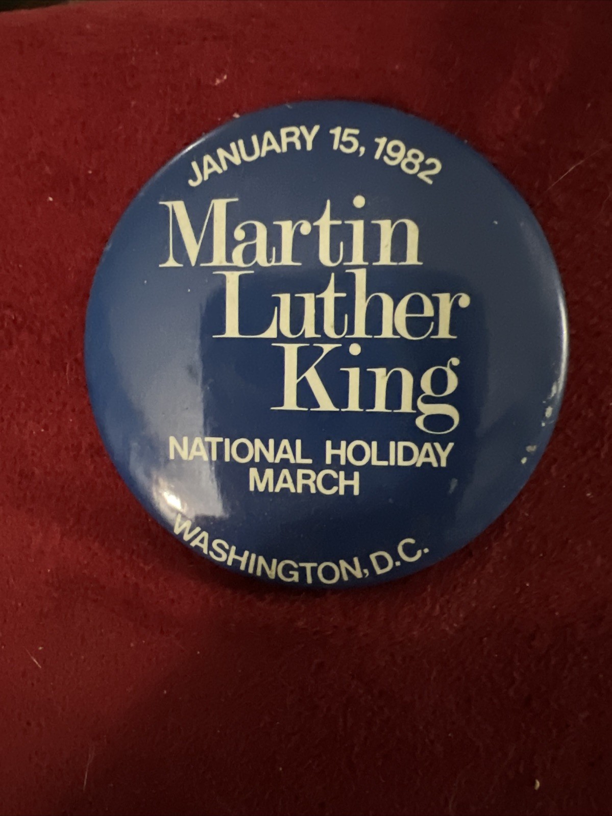 Vtg PINBACK Button MLK NAT’L HOLIDAY MARCH 1/15/82 Vtg PINBACK Button MLK NAT’L HOLIDAY MARCH 1/15/82