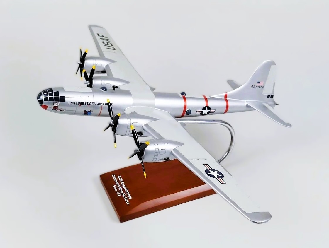 USAAF CAF Boeing B-29 Superfortress Doc 469972 Desk 1/72 WW2 Model SC Airplane USAAF CAF Boeing B-29 Superfortress Doc 469972 Desk 1/72 WW2 Model SC Airplane