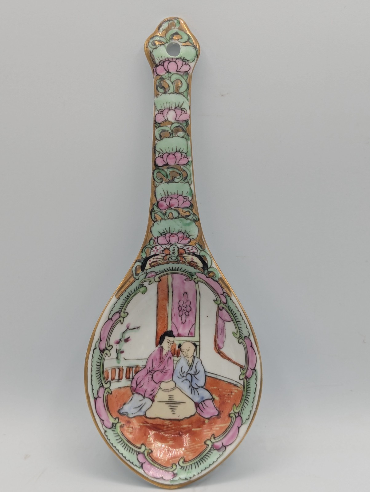 Rare Chinese Famille Rose Medallion Hand-Painted Large 8.5 Rare Chinese Famille Rose Medallion Hand-Painted Large 8.5
