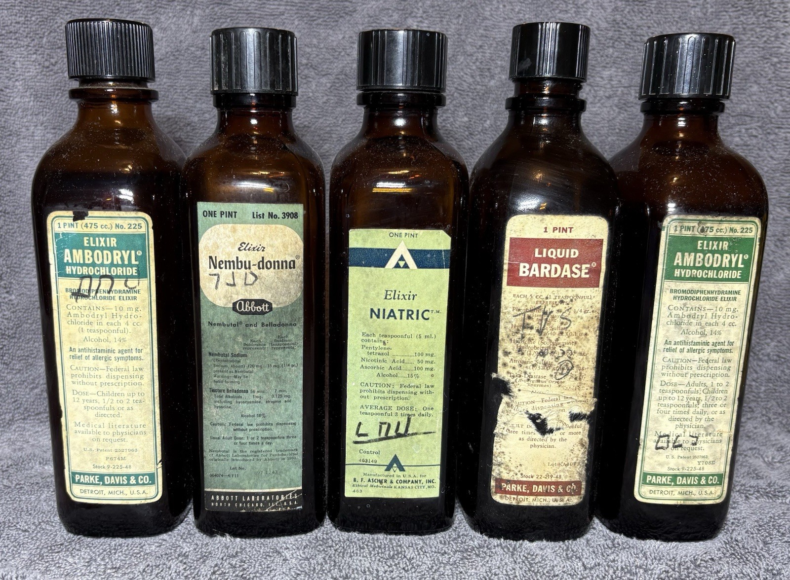 Vintage Amber Pharmacy Bottle Lot of 5 1 Pint Abbott Parke Davis Ascher Labels Vintage Amber Pharmacy Bottle Lot of 5 1 Pint Abbott Parke Davis Ascher Labels