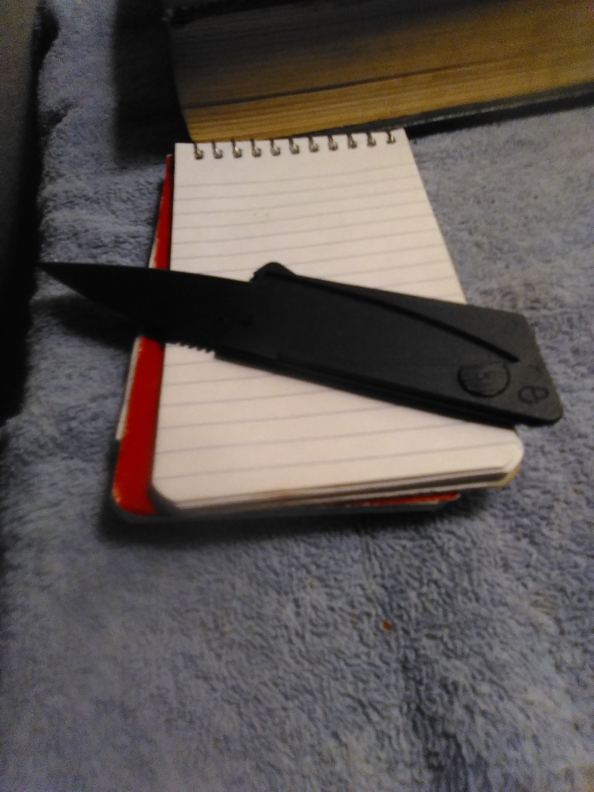 credit card knive, factory sealed, never been out of the plastic, l0t of 15 credit card knive, factory sealed, never been out of the plastic, l0t of 15