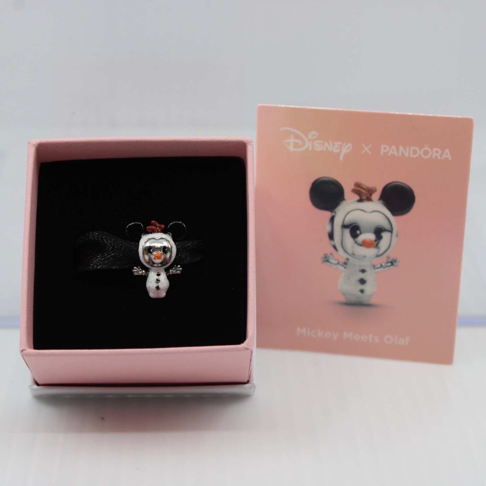 A3 Disney D23 2026 Exclusive LE Pandora Charm Mickey Mouse Meets Olaf Remix A3 Disney D23 2026 Exclusive LE Pandora Charm Mickey Mouse Meets Olaf Remix