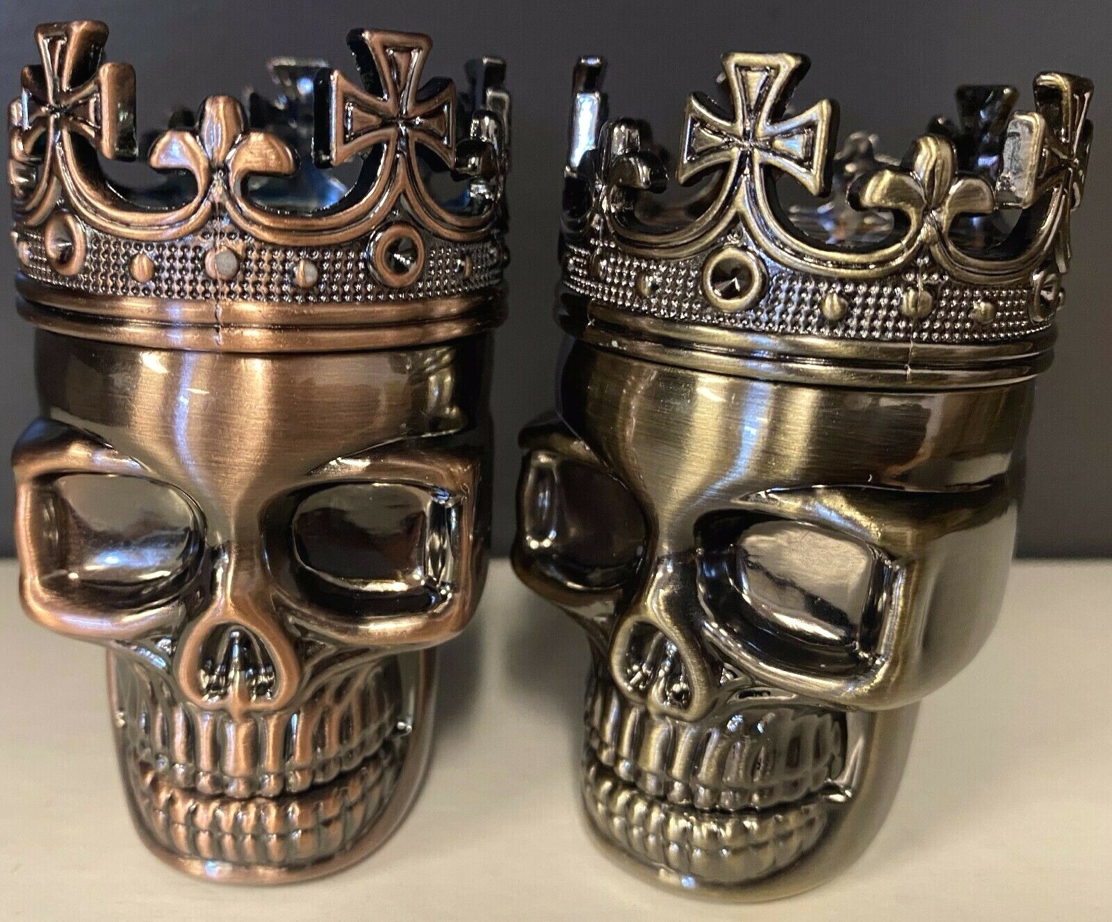3 Piece Skull Metal Alloy Tobacco Spice Grinder Crusher USA Seller W/ Gift Box 3 Piece Skull Metal Alloy Tobacco Spice Grinder Crusher USA Seller W/ Gift Box