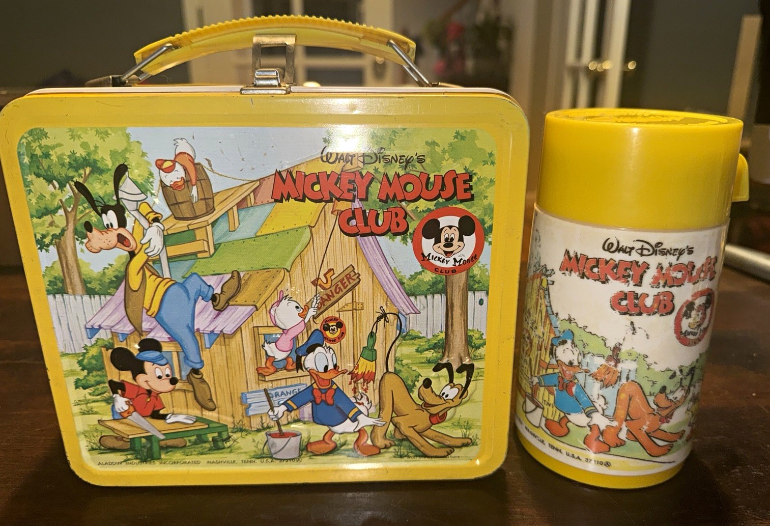 Vintage 1963 Aladdin Walt Disney Mickey Mouse Club Metal Lunch Box w/ Thermos