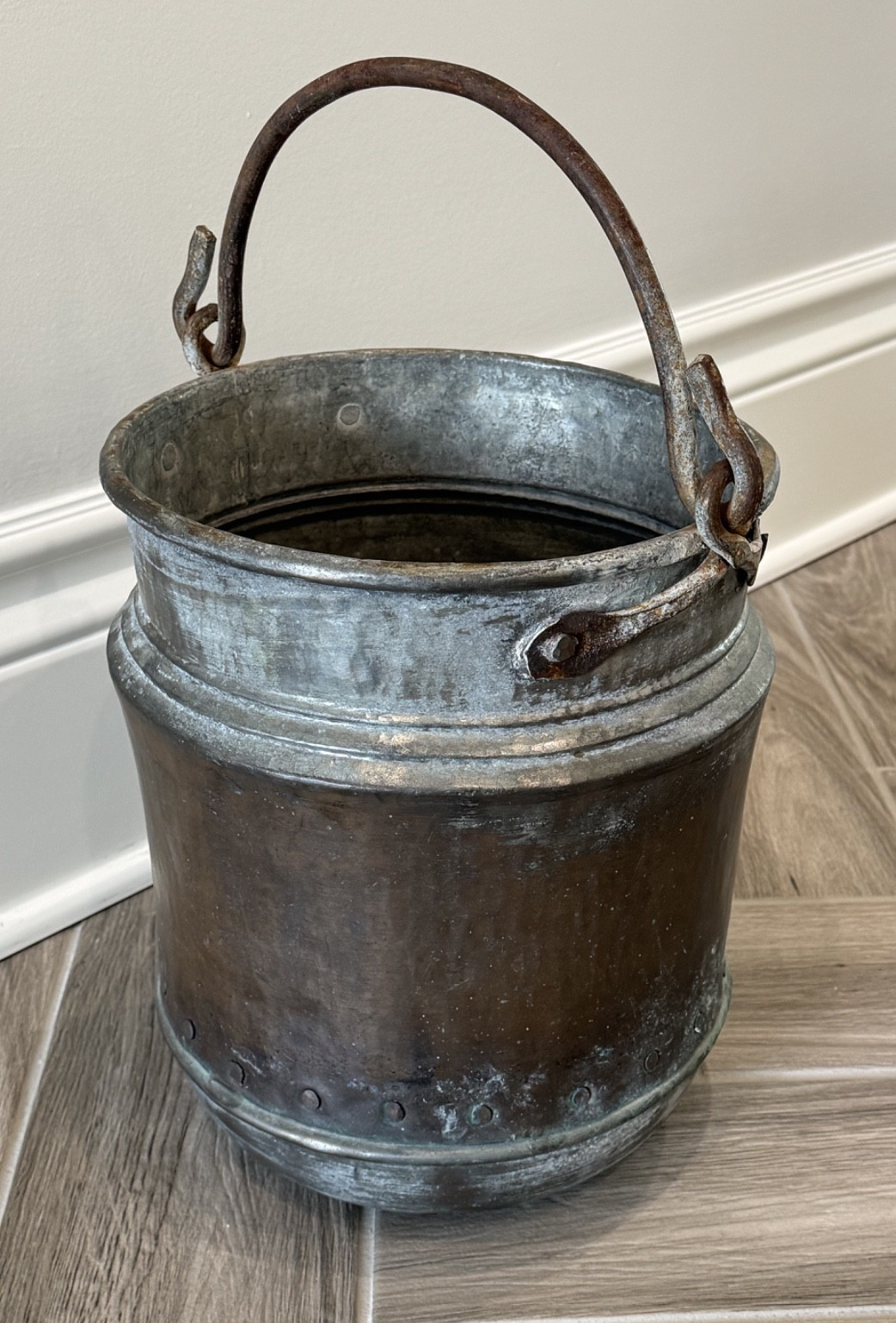 Antique French Hammered Copper Bucket Cauldron Snake Head Handle 19th C. Iron Antique French Hammered Copper Bucket Cauldron Snake Head Handle 19th C. Iron