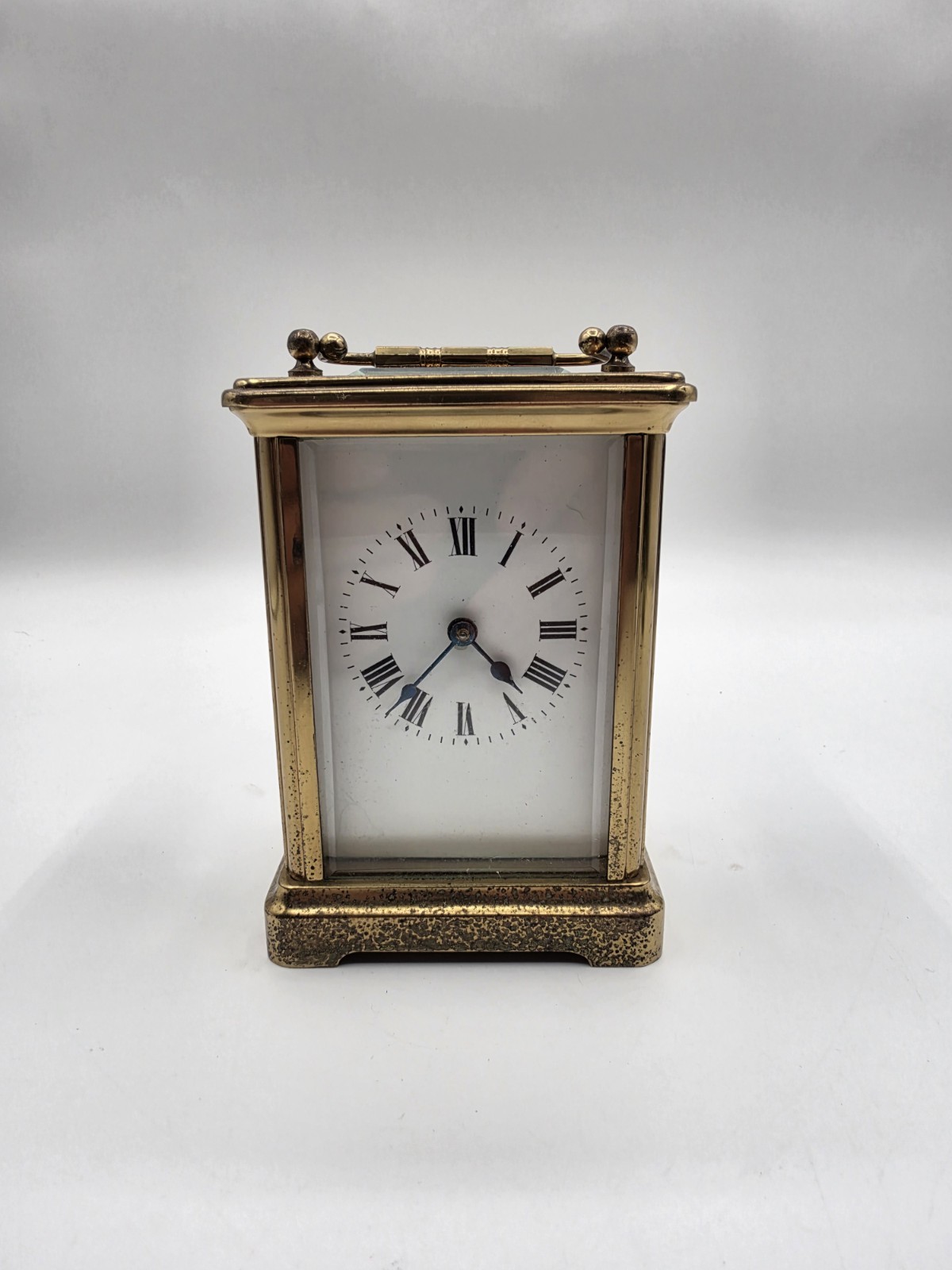 Antique French Victorian Brass & Beveled Glass Carriage Clock (UNTESTED) Antique French Victorian Brass & Beveled Glass Carriage Clock (UNTESTED)
