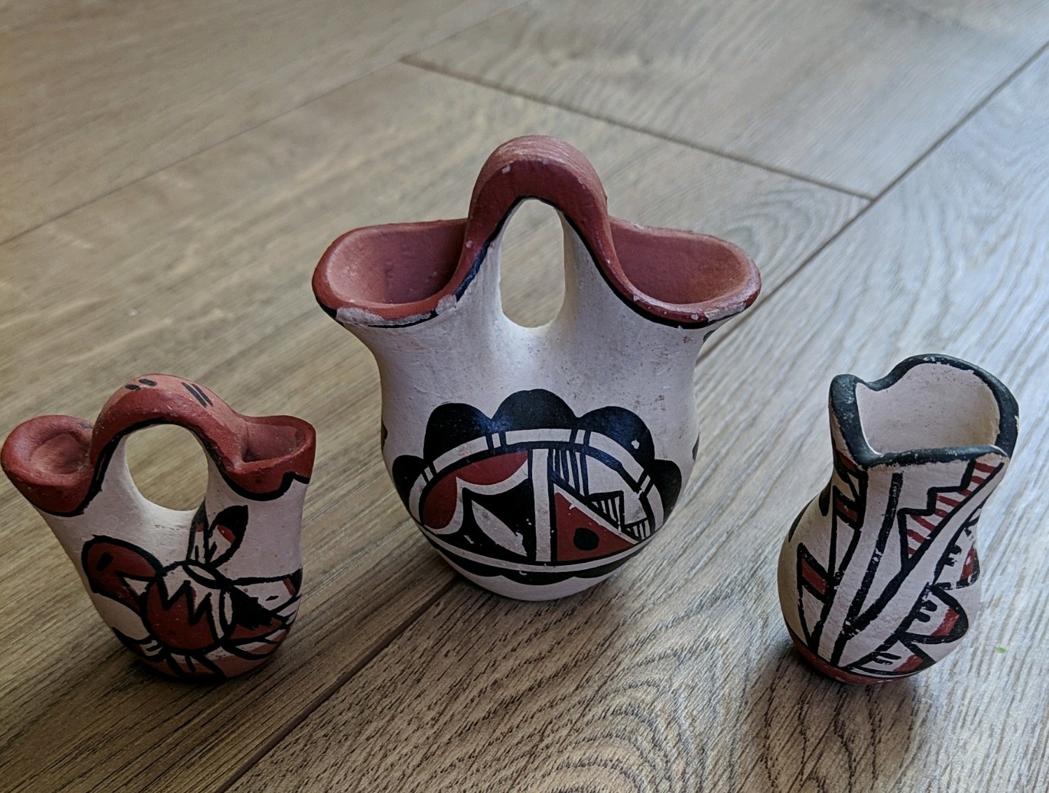 Native American Miniature Jemez Pueblo Pottery Vase Lot set of 3 Signed Native American Miniature Jemez Pueblo Pottery Vase Lot set of 3 Signed