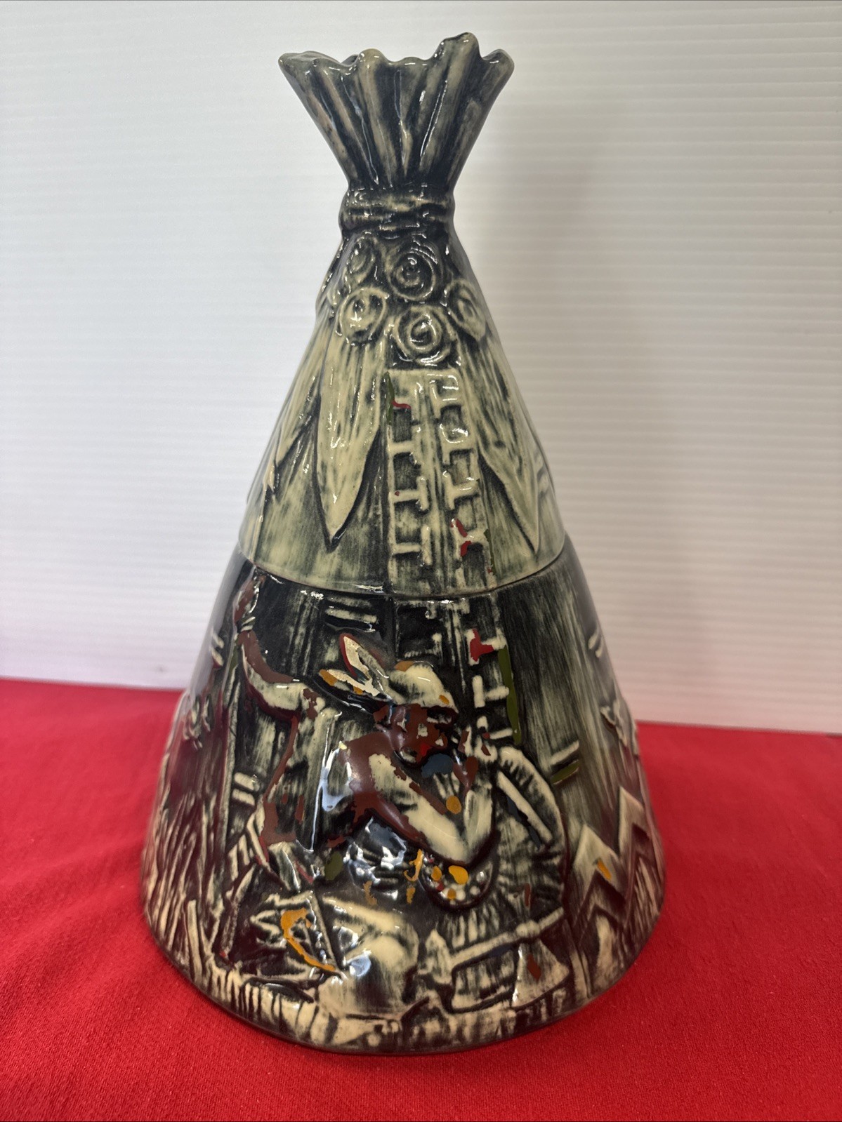 Vintage 1950s McCoy Pottery Ceramic Native Teepee Indian Cookie Jar USA #137 Vintage 1950s McCoy Pottery Ceramic Native Teepee Indian Cookie Jar USA #137