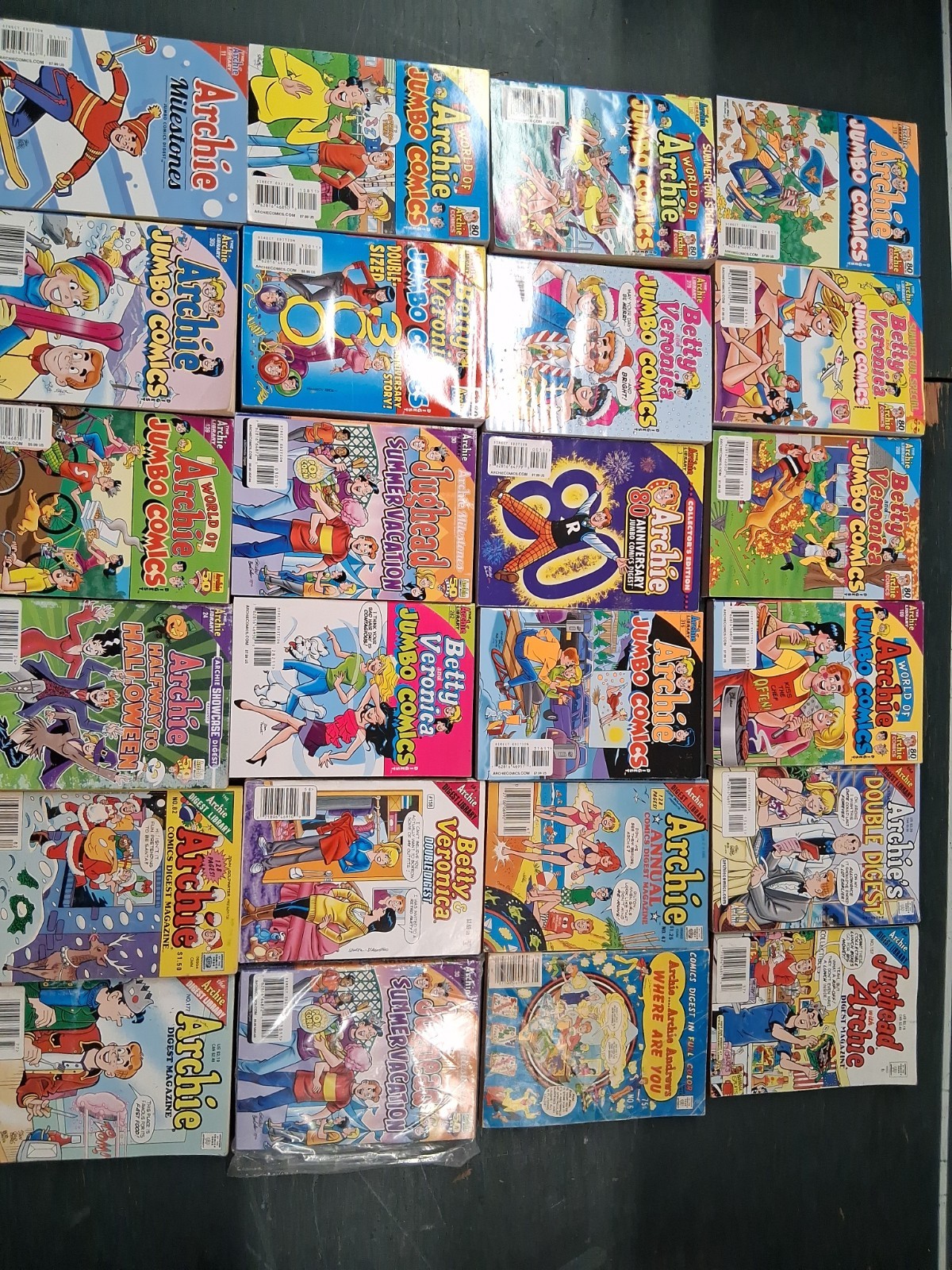 Archie Comics Betty and Veronica Jumbo Annual Digest comic lot of 24 Archie Comics Betty and Veronica Jumbo Annual Digest comic lot of 24