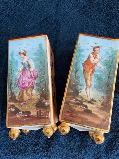 PAIR OF 19 rh CENTURY FRENCH PORCELAIN HAND PAINTED VASES PAIR OF 19 rh CENTURY FRENCH PORCELAIN HAND PAINTED VASES