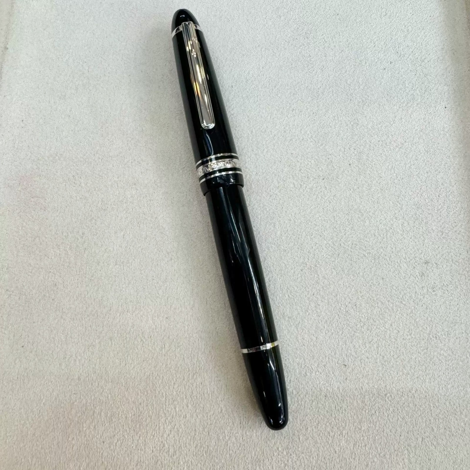 Montblanc Classic Meisterstuck 146 Black Fountain Pen With Box Montblanc Classic Meisterstuck 146 Black Fountain Pen With Box