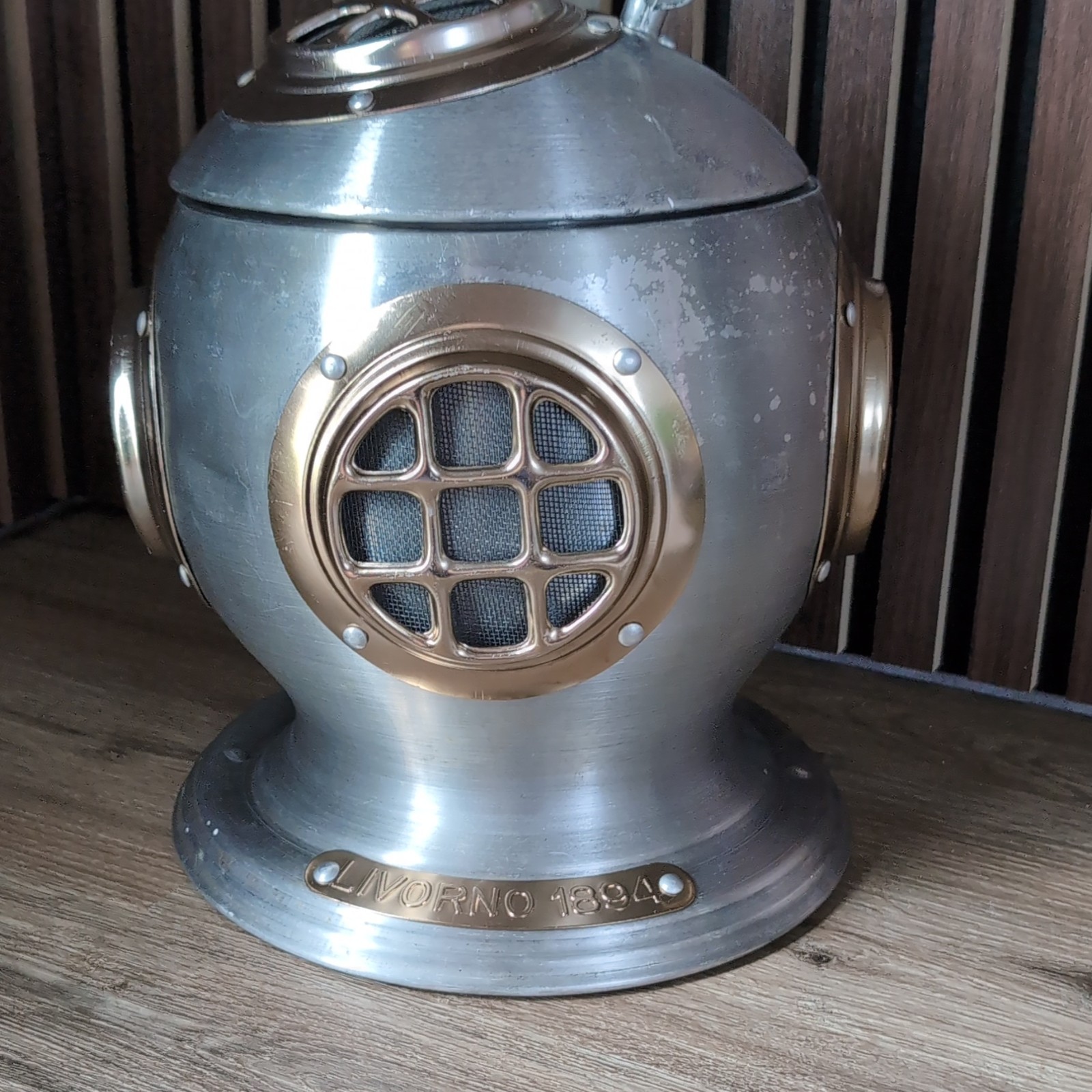 Vintage Diving Helmet Livorno 1894 Ice Bucket Pewtertone Olde Tankardware Hong k Vintage Diving Helmet Livorno 1894 Ice Bucket Pewtertone Olde Tankardware Hong k