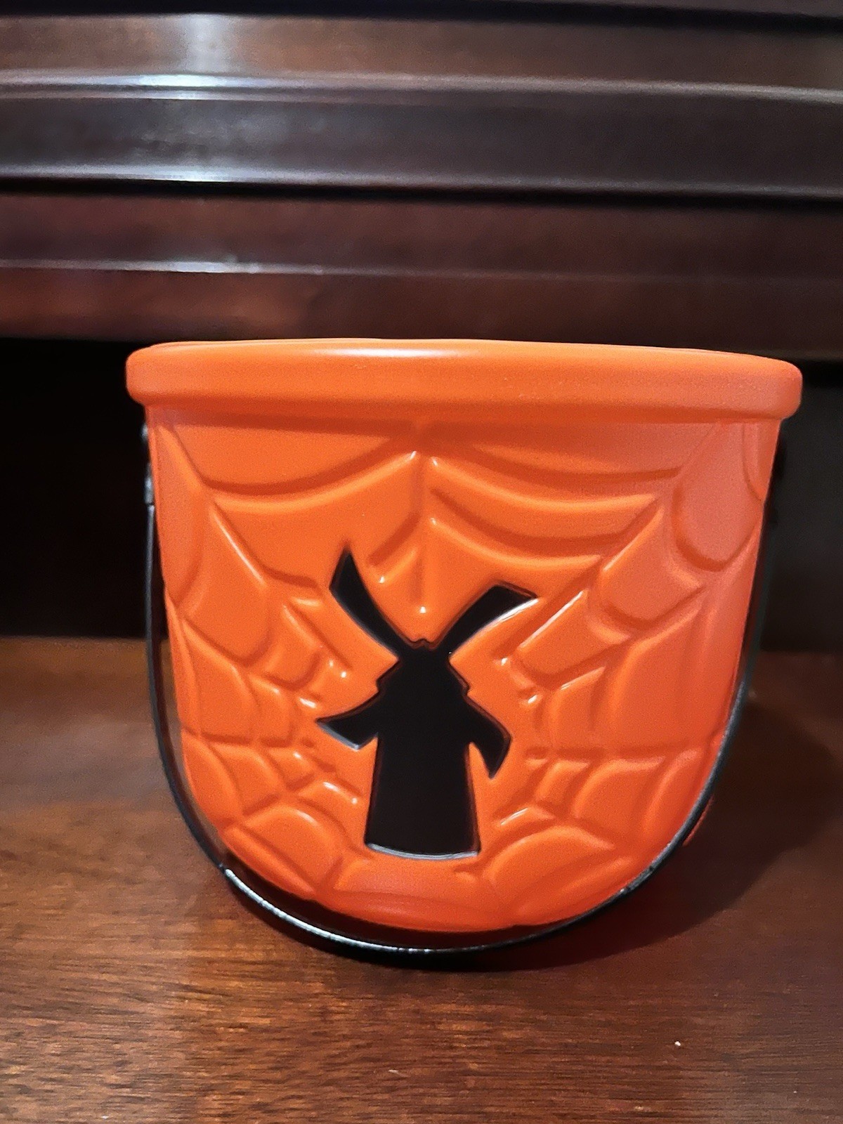 Dutch Bros Halloween Plastic Bucket Orange/Black IN HAND Dutch Bros Halloween Plastic Bucket Orange/Black IN HAND