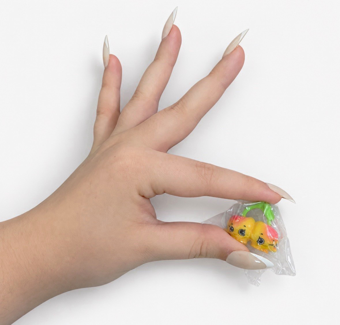Shopkins “Cheeky cherries “ in the packaging Shopkins “Cheeky cherries “ in the packaging