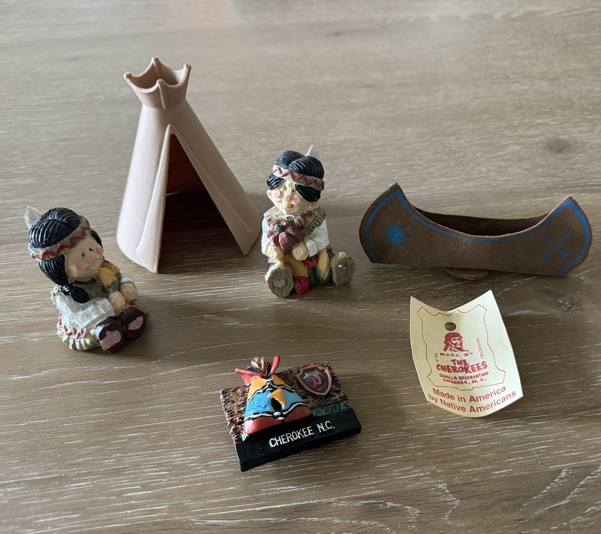 The Cherokee Native American Leather Boat 2 Figurines, Tent and Magnet 