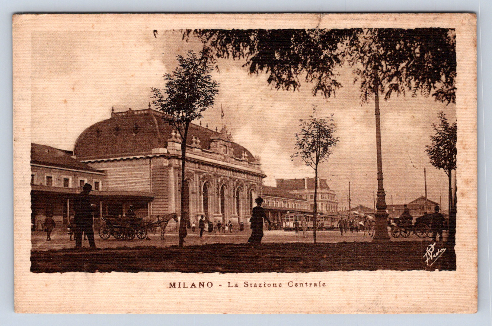 Vintage Postcard Milano La Station Centrale Vintage Postcard Milano La Station Centrale