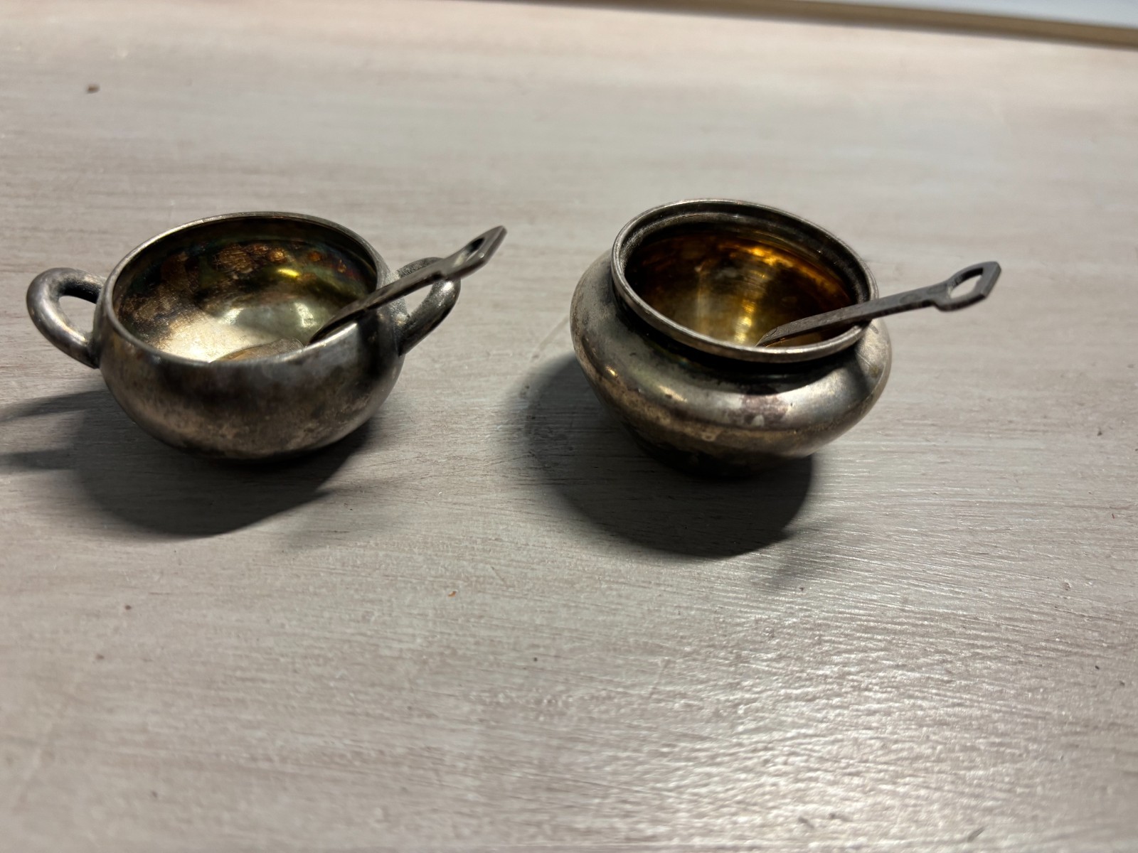 Vintage Maciel Mexican Sterling Silver Individual Salt Cellars & Spoon Set 4pc Vintage Maciel Mexican Sterling Silver Individual Salt Cellars & Spoon Set 4pc
