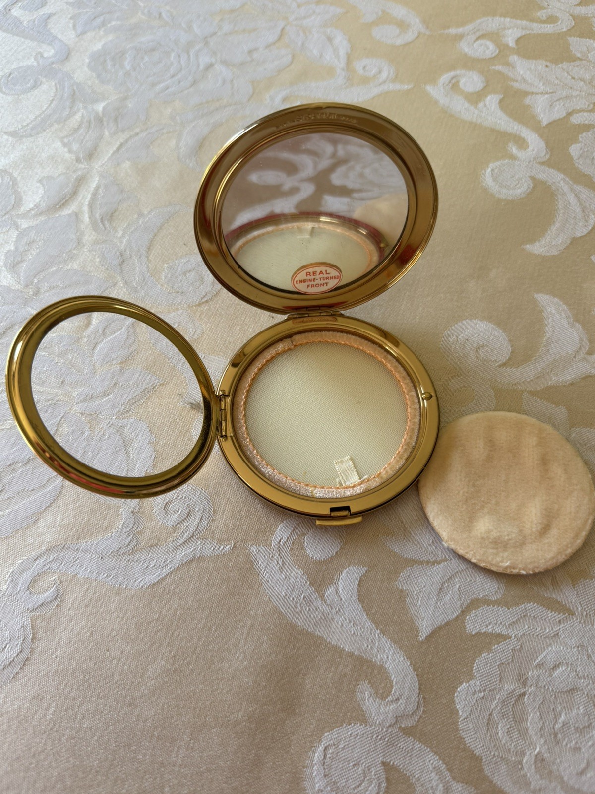 Vintage 1960\'s Stratton Powder Compact Gold Floral Embossed Unused Vintage 1960\'s Stratton Powder Compact Gold Floral Embossed Unused