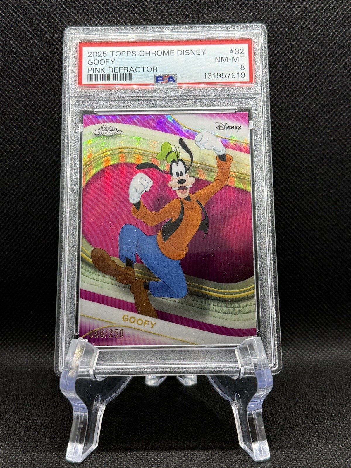 Topps 2025 Chrome Disney Goofy Pink Refractor #32 PSA 8 36/250