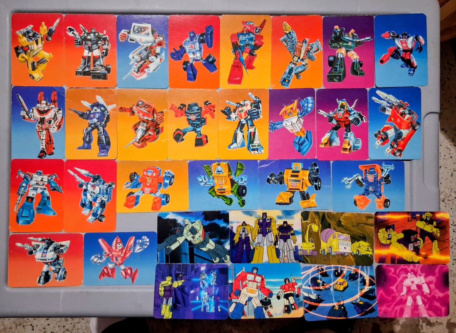 Vintage 1985 Transformers Action Card Lot Of 101 READ... Vintage 1985 Transformers Action Card Lot Of 101 READ...