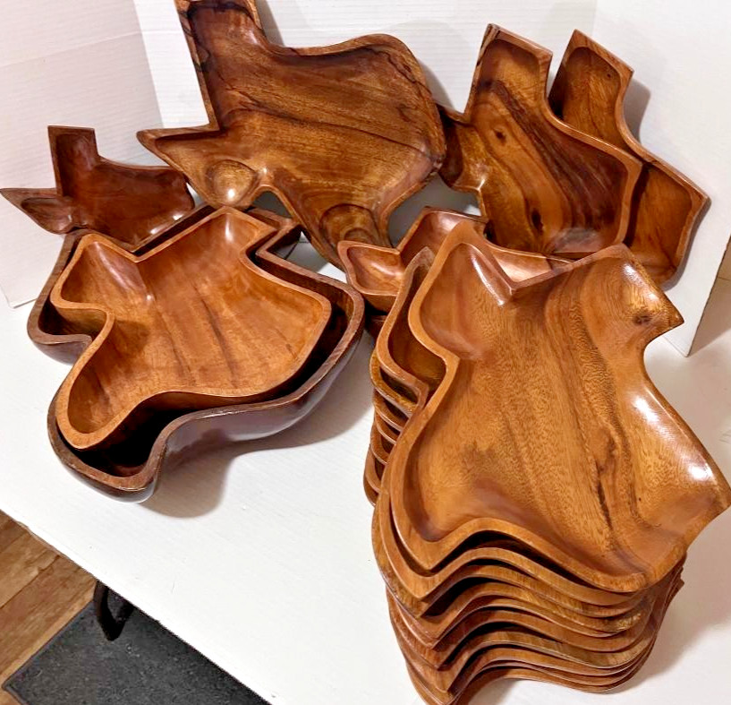 Vintage rare 18 pc Texas crafted Monkey Pod Serving Bowls Vintage rare 18 pc Texas crafted Monkey Pod Serving Bowls