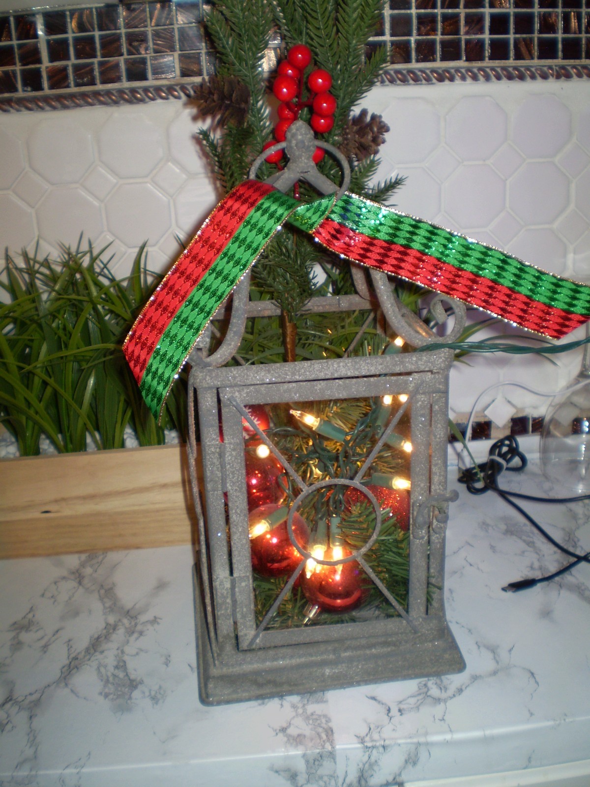VINTAGE METAL AND GLASS LANTERN CHRISTMAS/FALL DECOR WITH DOOR VINTAGE METAL AND GLASS LANTERN CHRISTMAS/FALL DECOR WITH DOOR