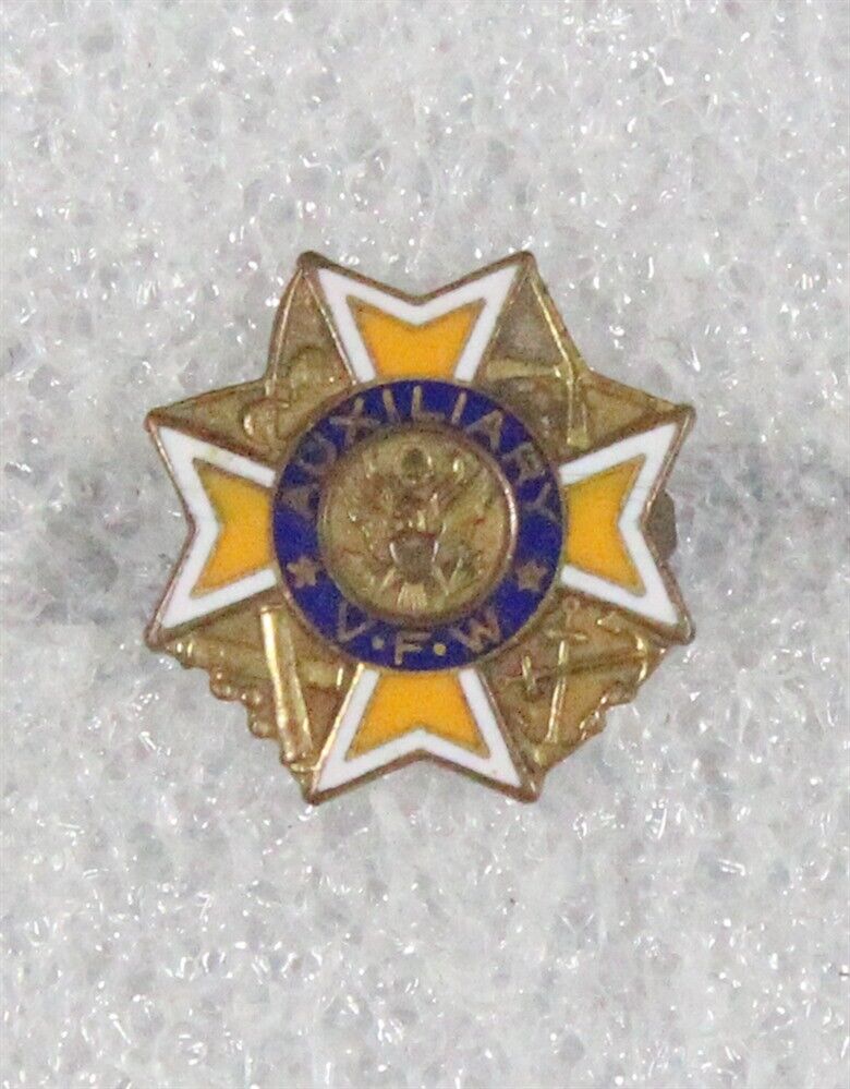 Veteran's Organization - Veterans of Foreign Wars Auxiliary lapel pin 2680
