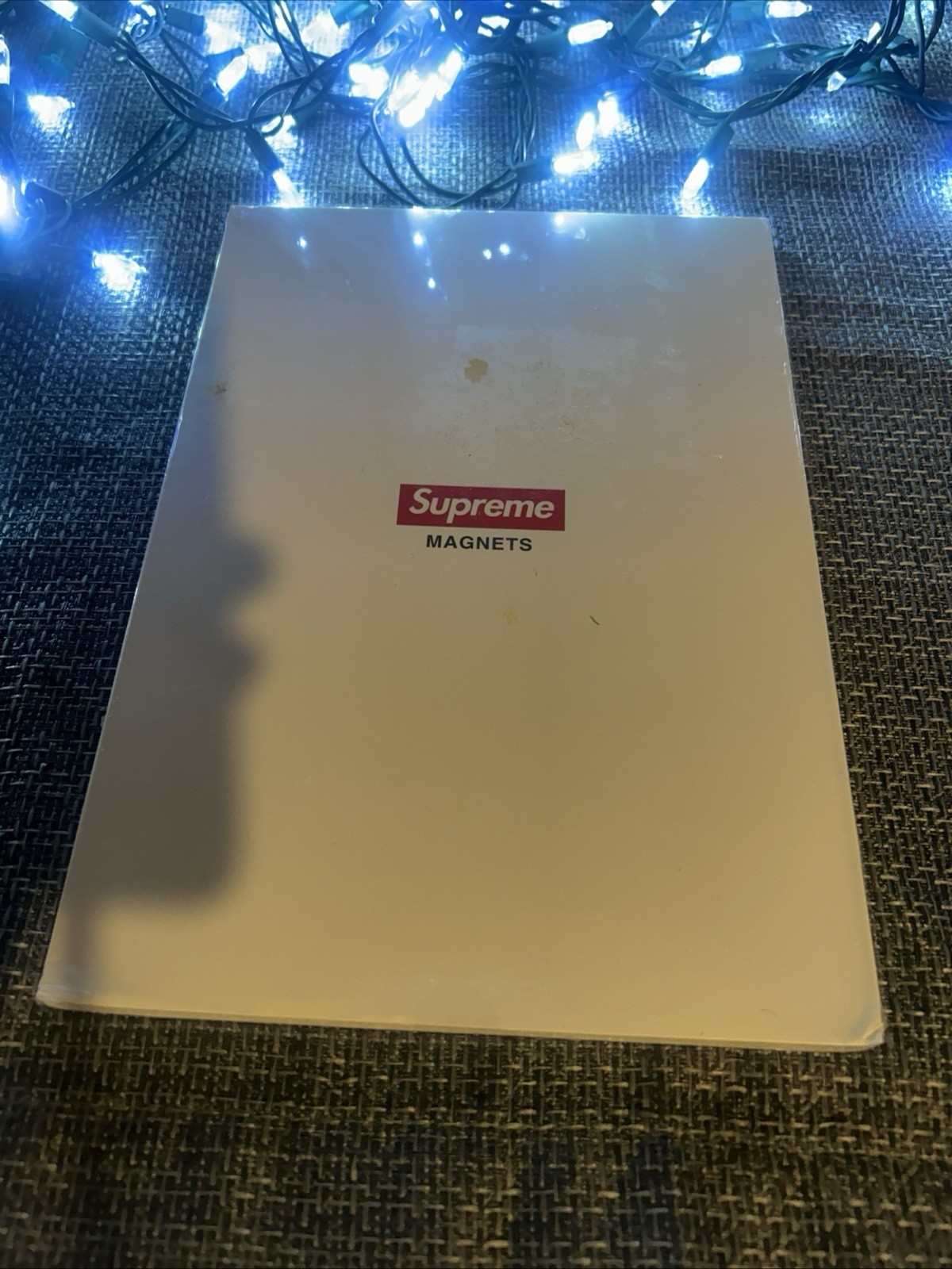Supreme White Fridge Magnet Collectible Set🔥 Supreme White Fridge Magnet Collectible Set🔥