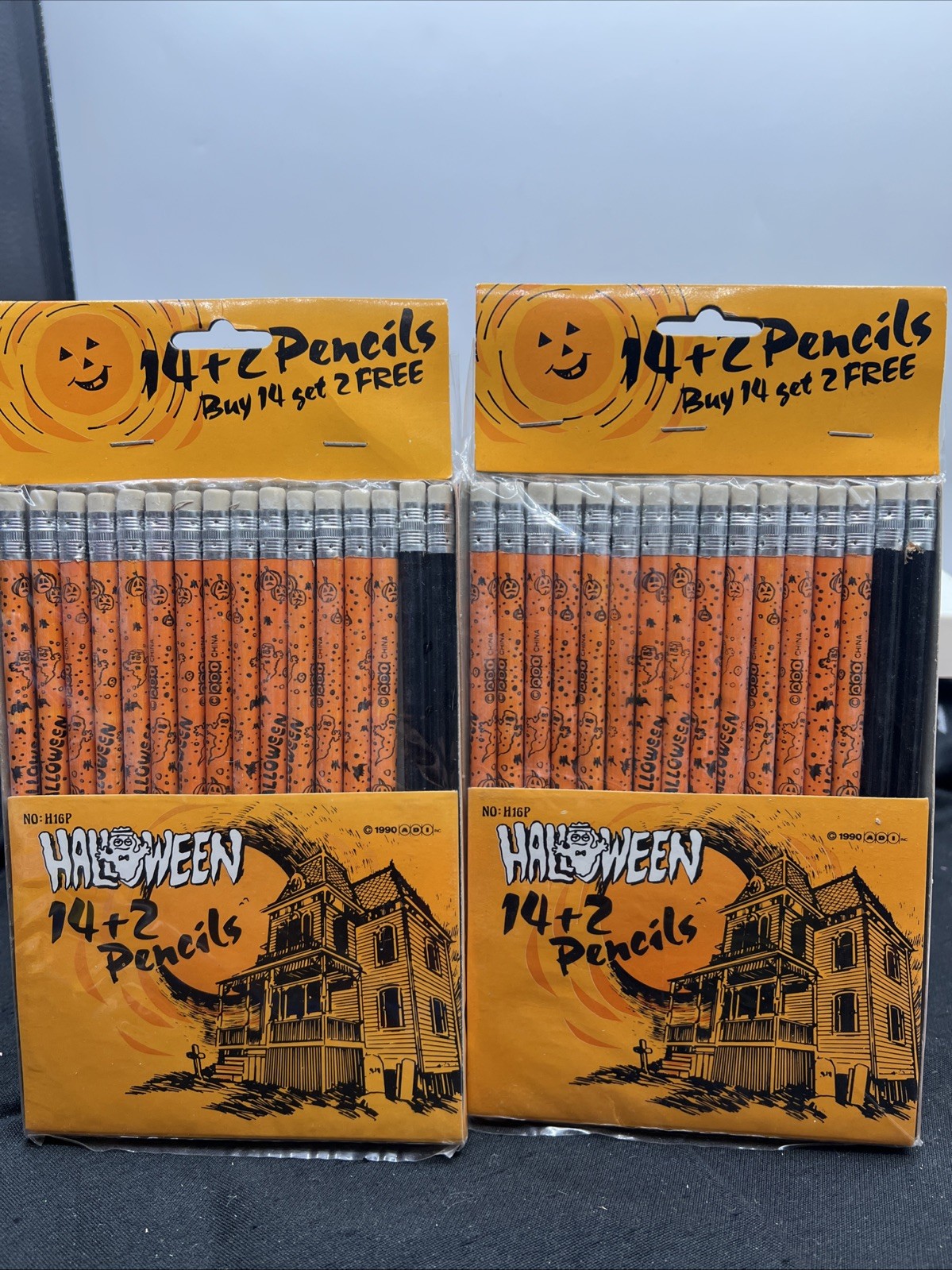 Vintage 90’s Halloween Pencil Lot Of New Unused Orange Black Ghost ADI 32 NIP Vintage 90’s Halloween Pencil Lot Of New Unused Orange Black Ghost ADI 32 NIP