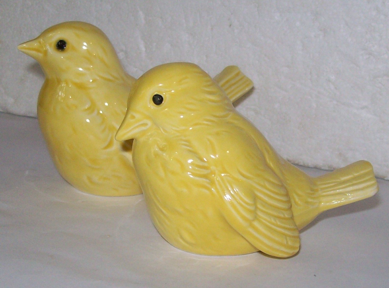 Vintage Goebel West Germany PAIR Yellow Wren Bird CV73 CV74 Porcelain Figurine Vintage Goebel West Germany PAIR Yellow Wren Bird CV73 CV74 Porcelain Figurine