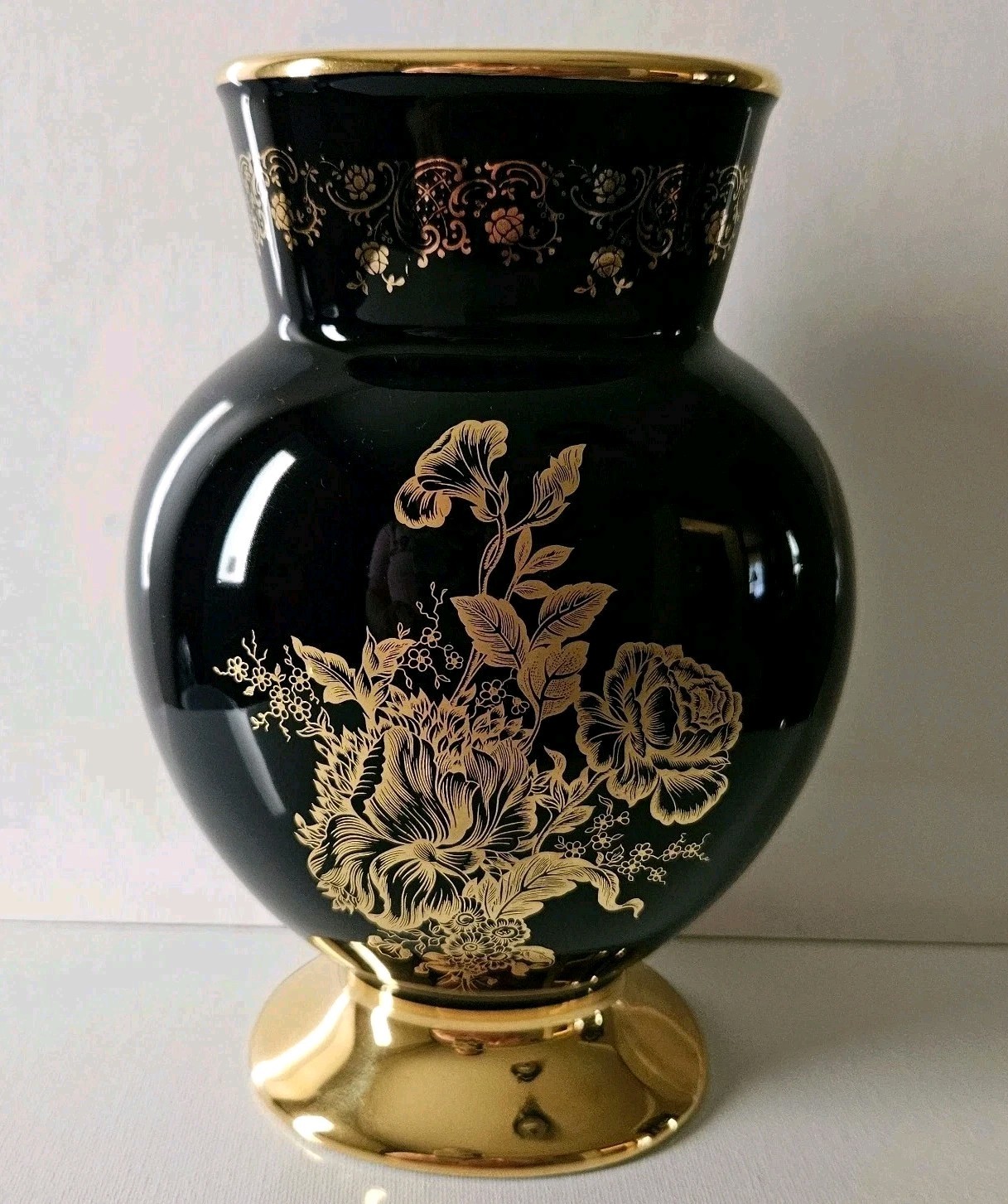Limoges Castel Cobalt Blue And Gold Vase Floral 22k Gold Embellished 8\ Limoges Castel Cobalt Blue And Gold Vase Floral 22k Gold Embellished 8\