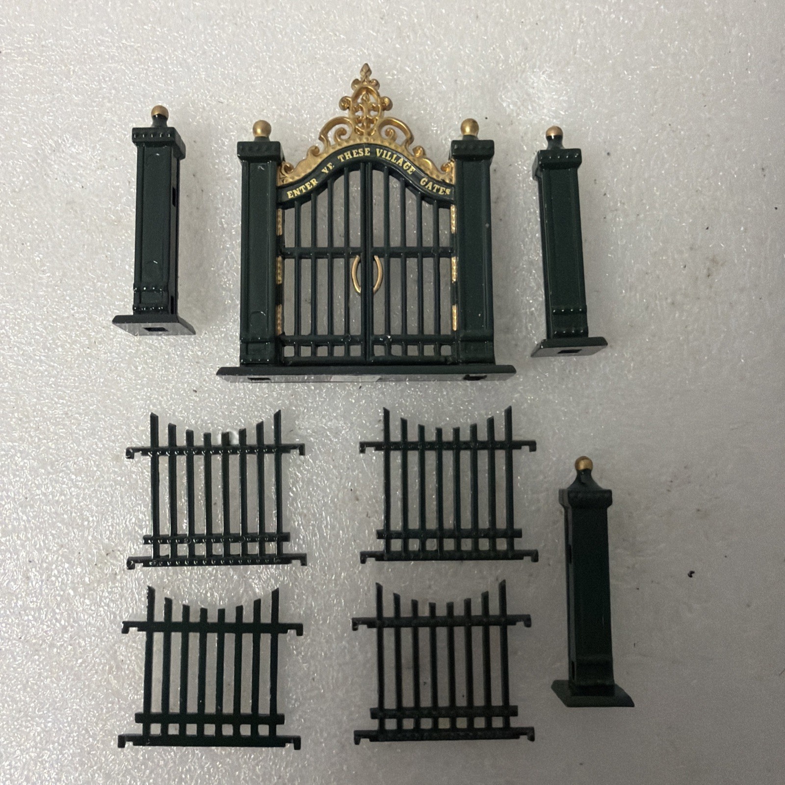 Vintage Department 56 “Village Wrought Iron Gate And Fence” Heritage Village 🎄 Vintage Department 56 “Village Wrought Iron Gate And Fence” Heritage Village 🎄