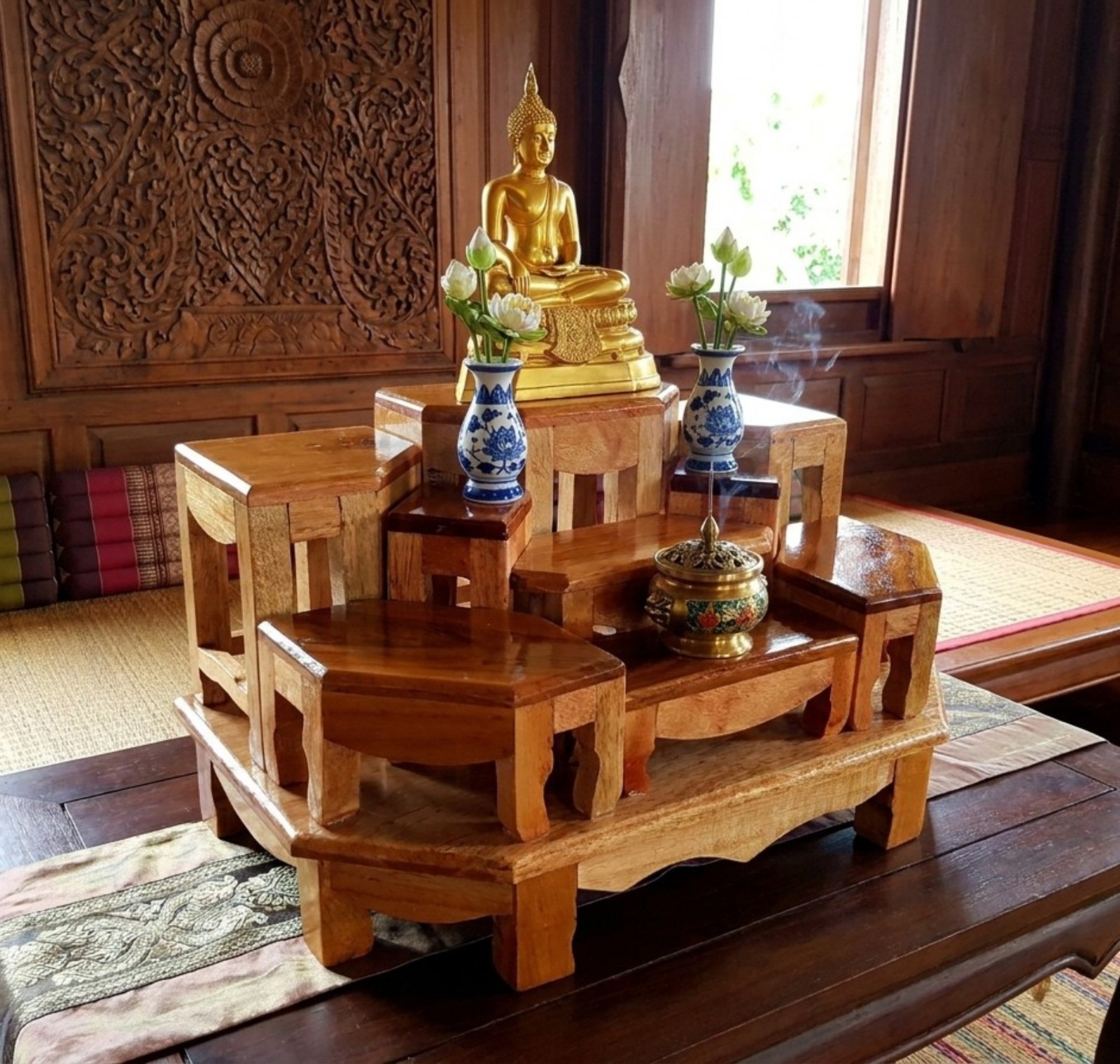 Small Wooden Altar Table for Meditation, Handmade Thai Free Decor Accessories Small Wooden Altar Table for Meditation, Handmade Thai Free Decor Accessories