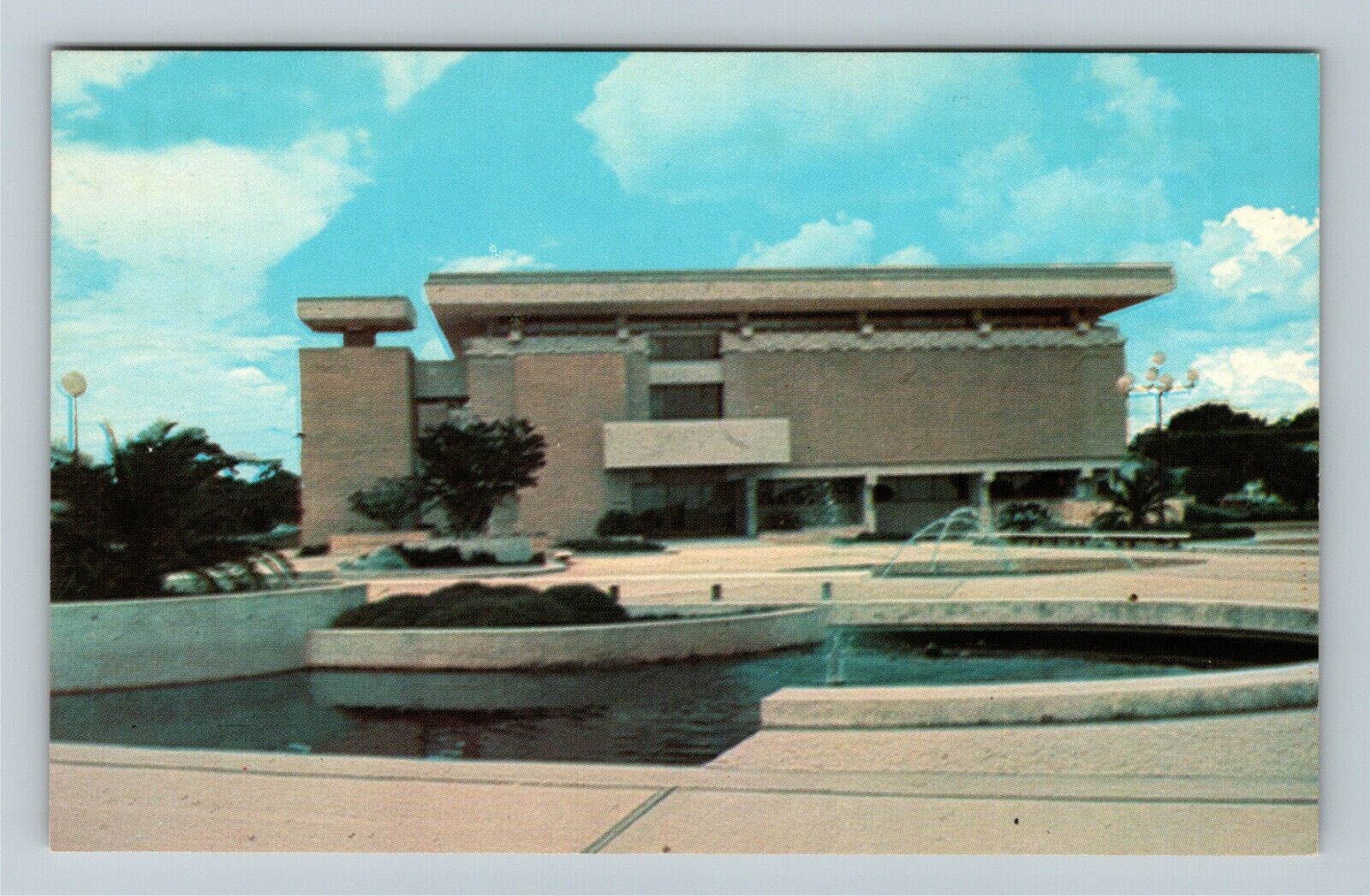 Lakeland FL-Florida Southern College, Roux Modern Library Vintage Postcard