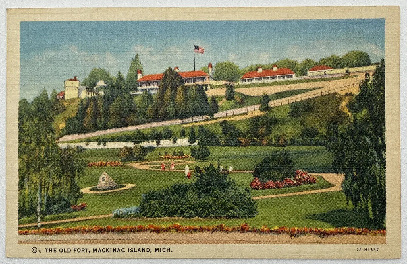 Postcard MI The Old Fort Mackinac Island MIchigan