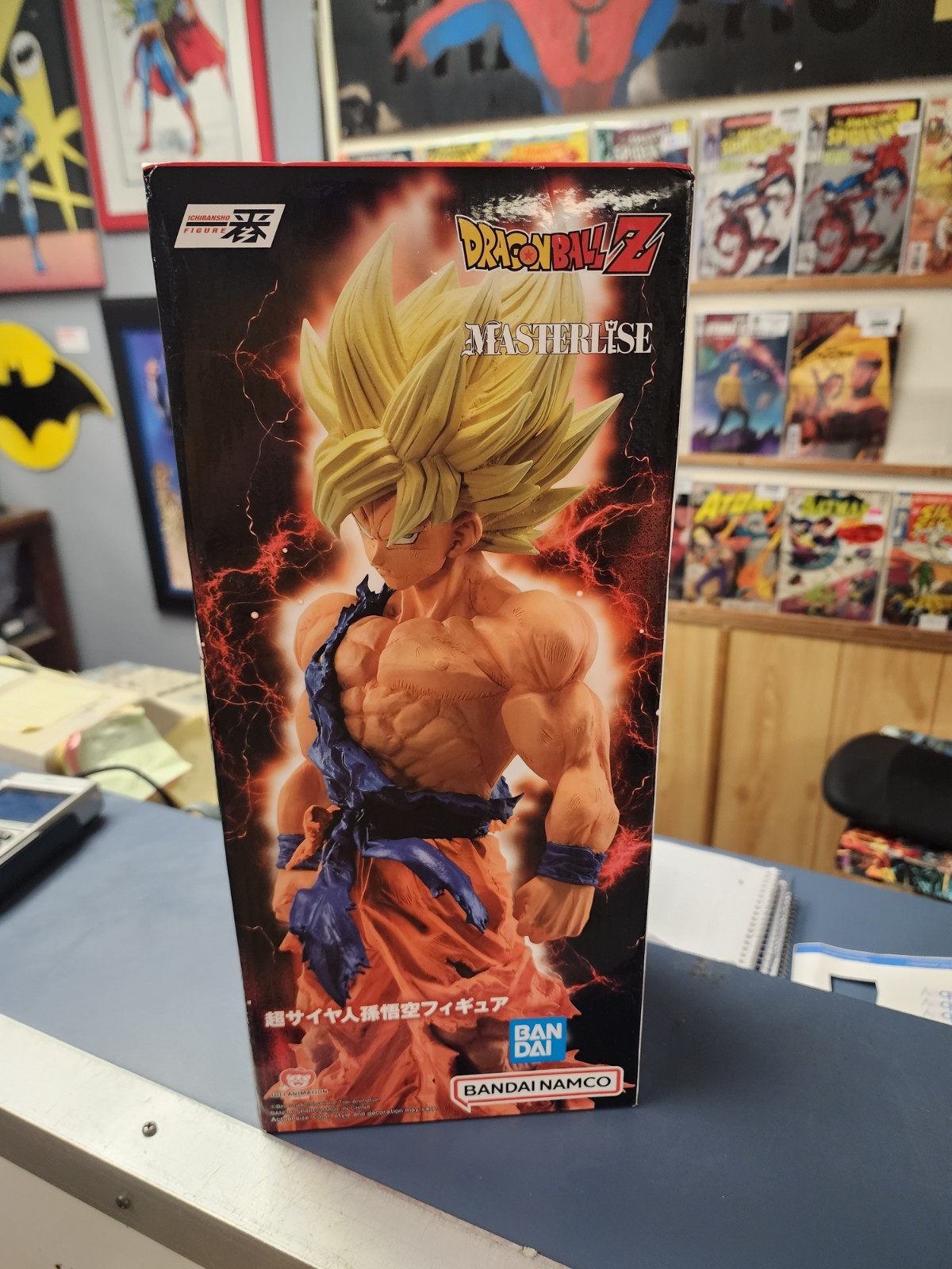 Bandai Namco Masterlise Dragon Ball Z Super Saiyan Son Goku. New