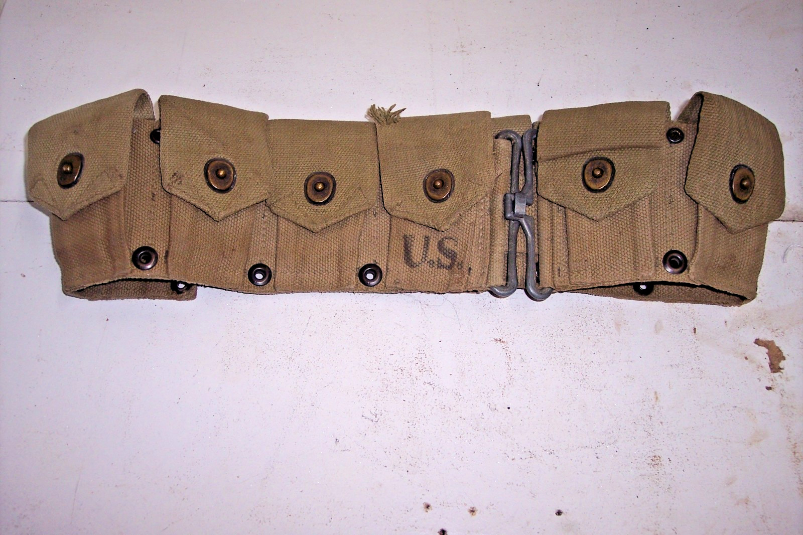 1942 US Ammo Cartridge Belt WWII ORIGINAL 1942 US Ammo Cartridge Belt WWII ORIGINAL