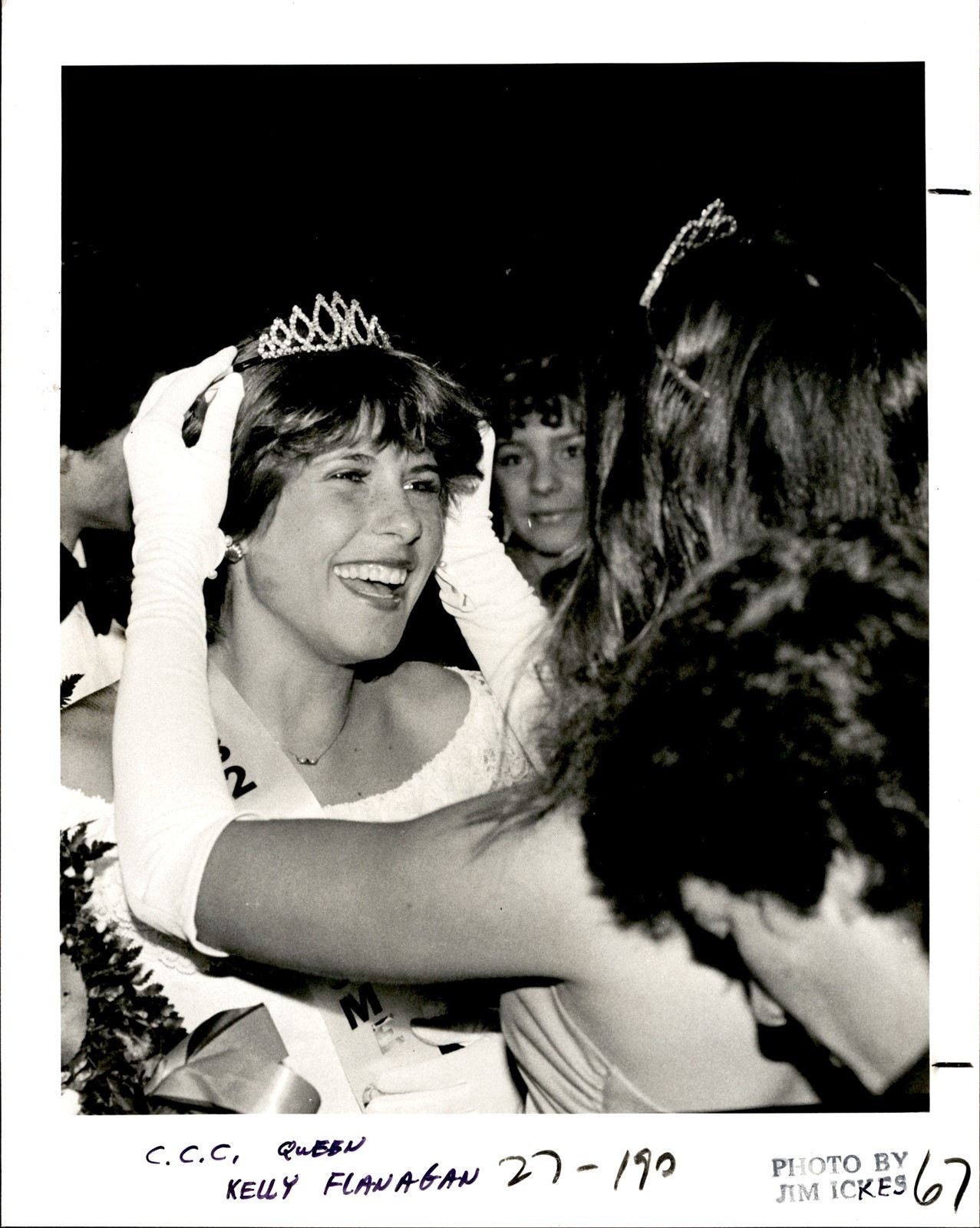 LD408 1982 Original Photo CLEARWATER CENTRAL CATHOLIC HIGH HOMECOMING QUEEN