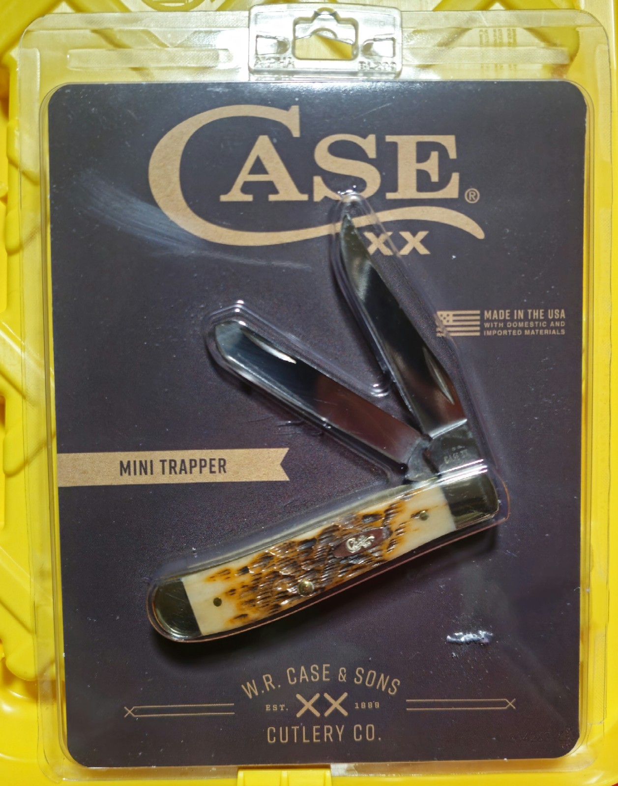 Case XX 6207 SS Mini Trapper Amber Bone Folding Pocket Knife USA 2025 Case XX 6207 SS Mini Trapper Amber Bone Folding Pocket Knife USA 2025