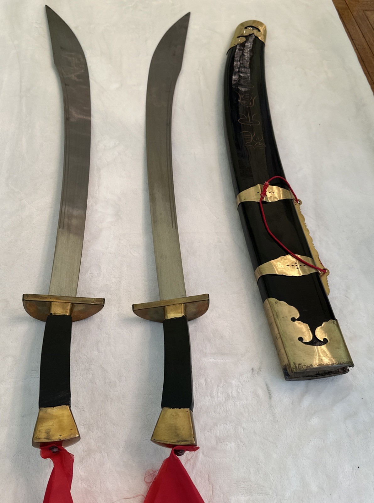 Rare Chinese Double Dao Set Rare Chinese Double Dao Set