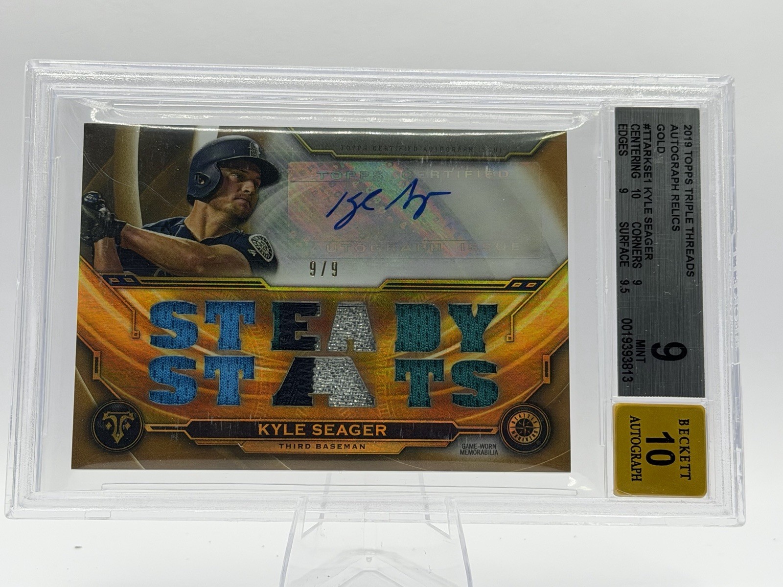 Topps 2019 Triple Threads Kyle Seager Steady Stats Auto Relic Gold 9/9 BGS 9 Topps 2019 Triple Threads Kyle Seager Steady Stats Auto Relic Gold 9/9 BGS 9