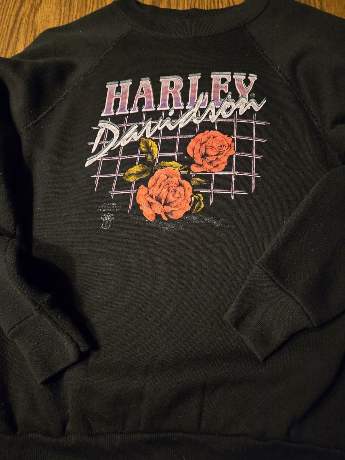 Vintage Womens Harley Davidson Sweatshirt 3d Emblem 1986 Size M Vintage Womens Harley Davidson Sweatshirt 3d Emblem 1986 Size M