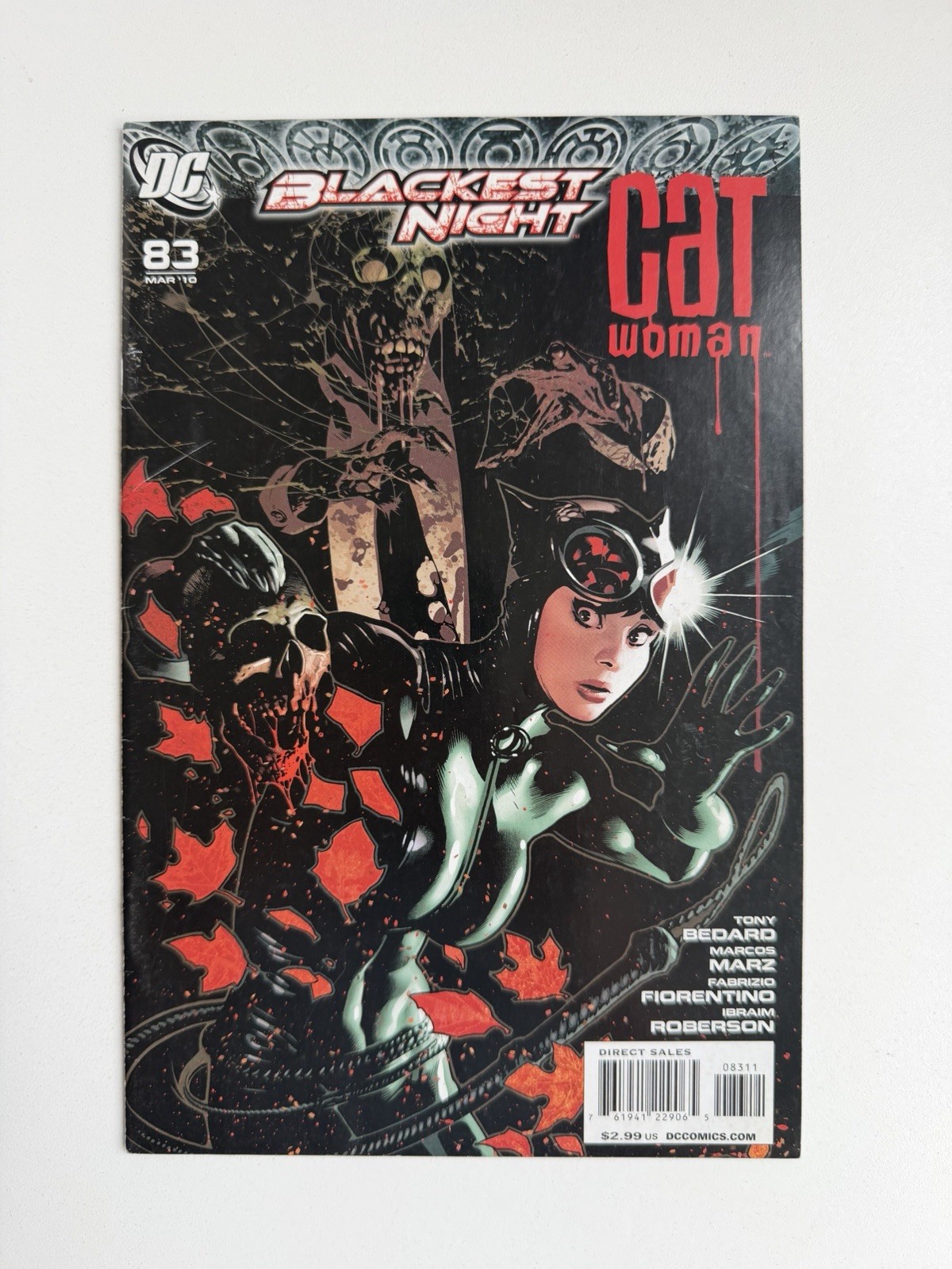 Catwoman #83 FN/VF DC Comics 2010 Adam Hughes Cover Bloody Skull Blackest Night