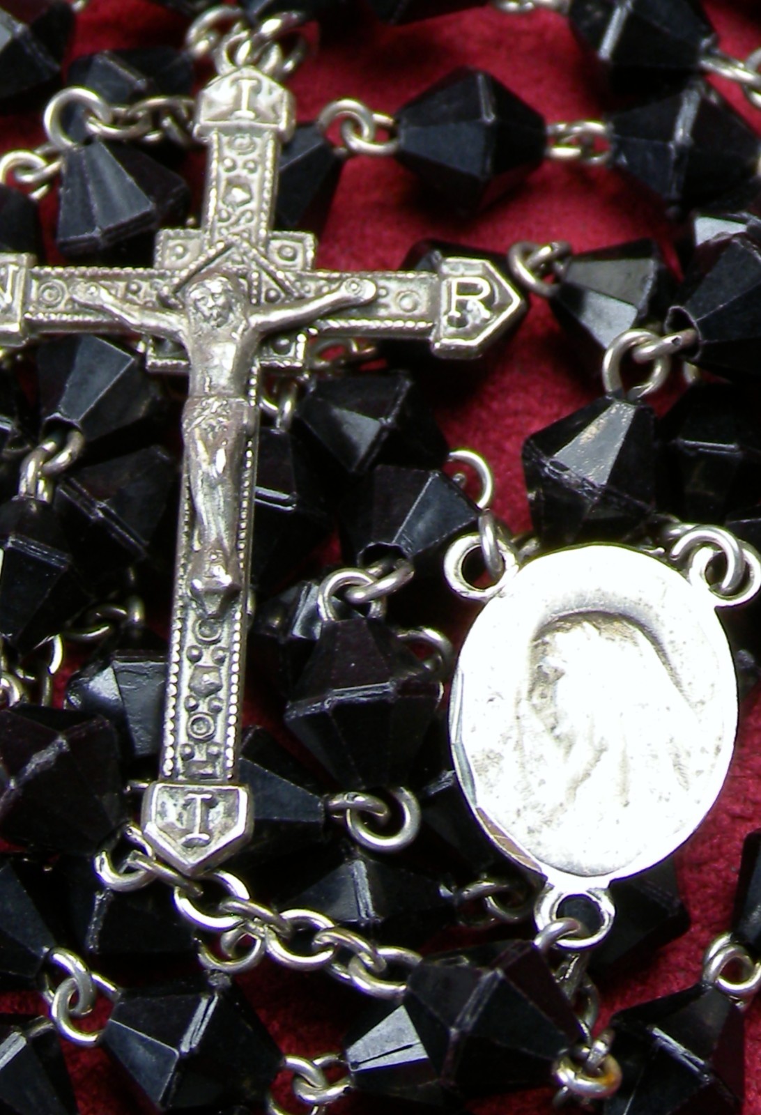 Carmelite Nun’s Vintage Sterling & Black Onyx Bead Guadalupe Pilgrimage Rosary Carmelite Nun’s Vintage Sterling & Black Onyx Bead Guadalupe Pilgrimage Rosary